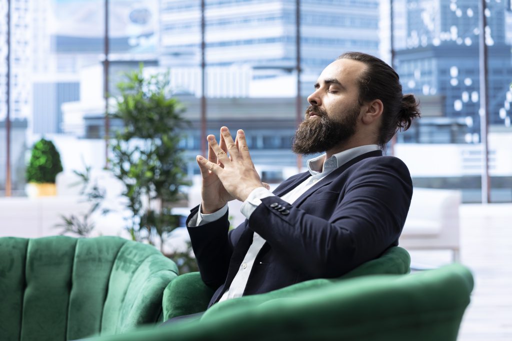 When Confidence Sounds Like Calm: The Return of Measured Leadership