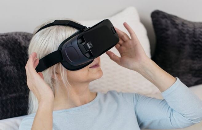 The Wearable Tech Boom: Will AI Glasses Replace Phones?