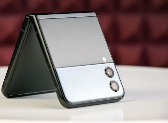 samsung foldable phone patent lawsuit