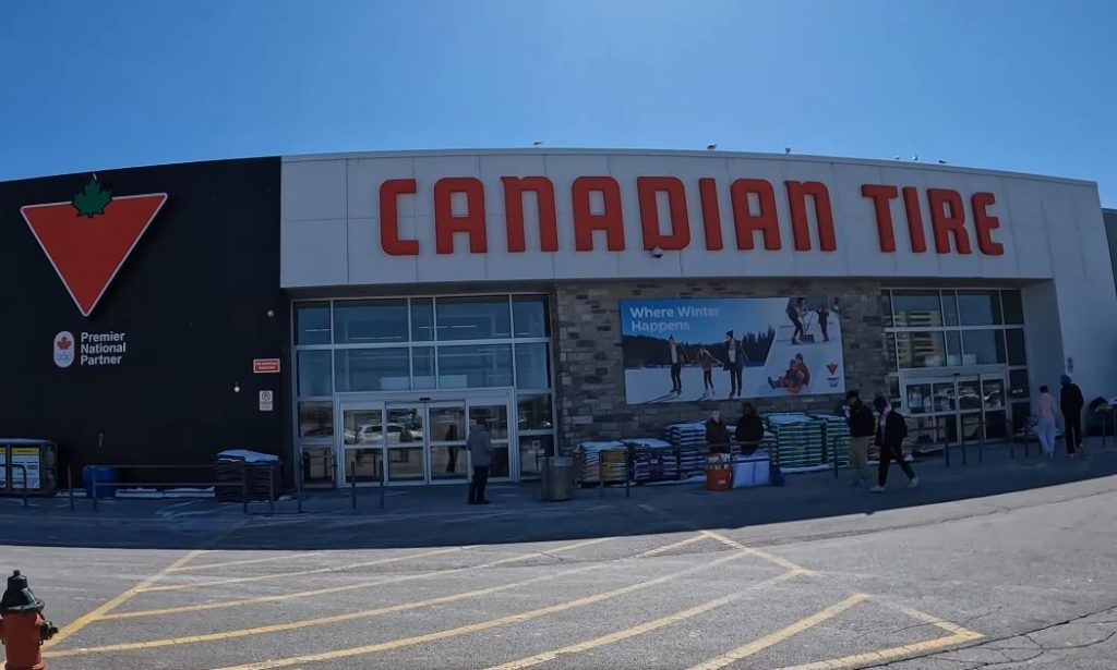canadian tire layoffs workforce