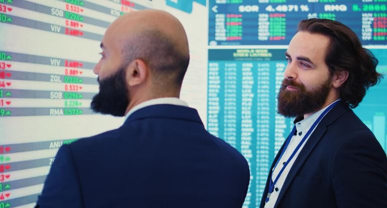 tmcv share price